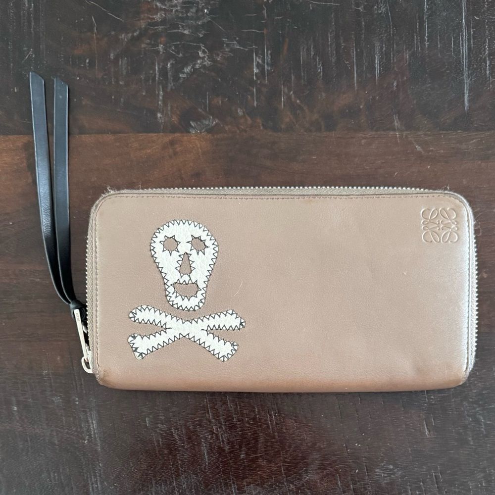 Loewe Tan Leather Skull Zip Wallet - Picture 8 of 8